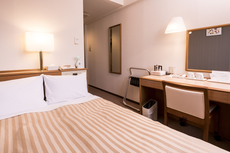 Bedroom 3, Hashimoto Park Hotel, Sagamihara