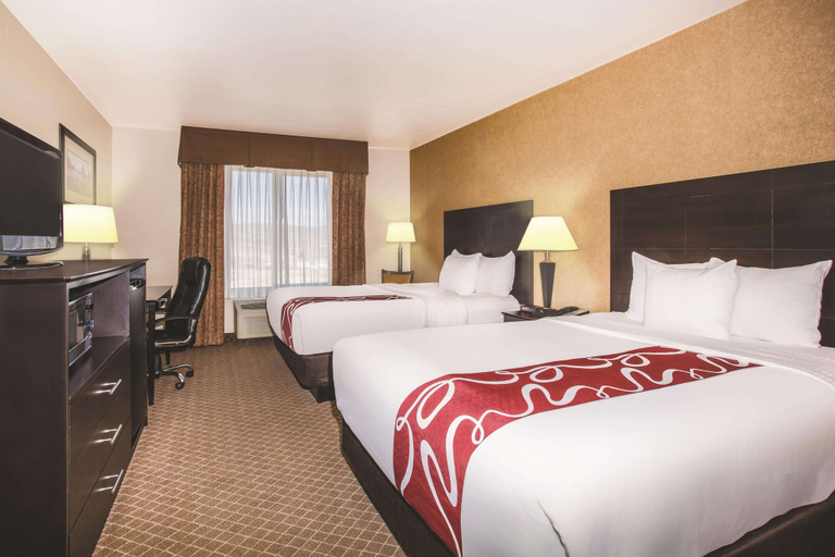 Bedroom 3, La Quinta Inn & Suites by Wyndham Ely, White Pine
