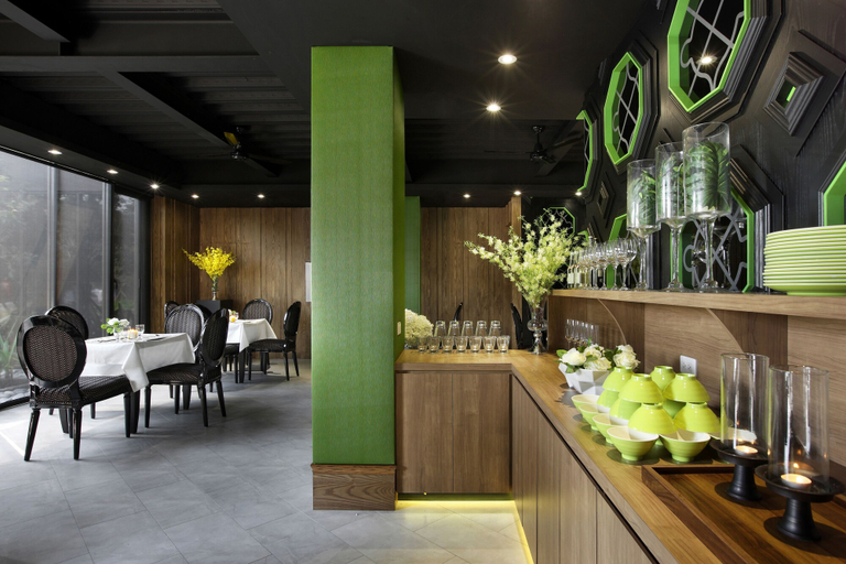 Food & Drinks 5, Holly Wood Motel, Changhua