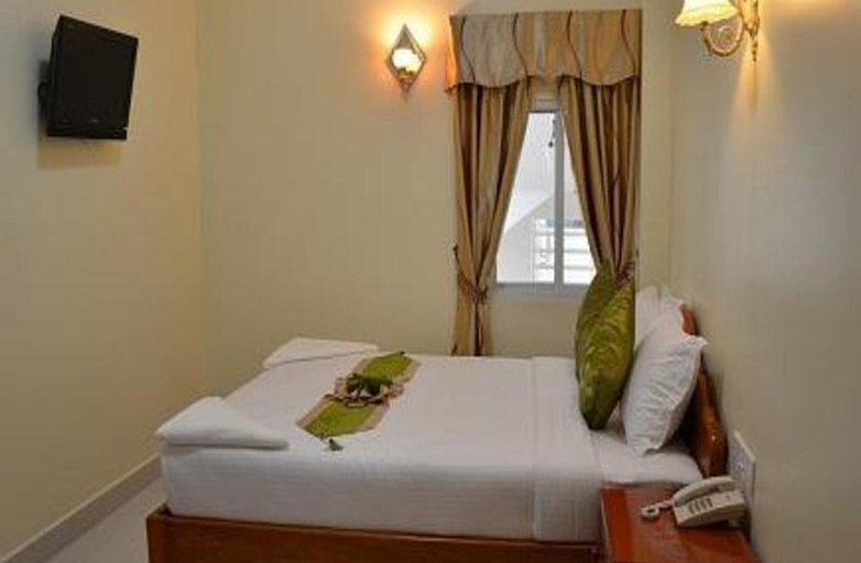 Bedroom 2, Green Centre Point Inn, Phnom Penh