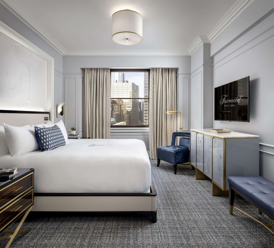 Bedroom 3, Fairmont Royal York, Toronto