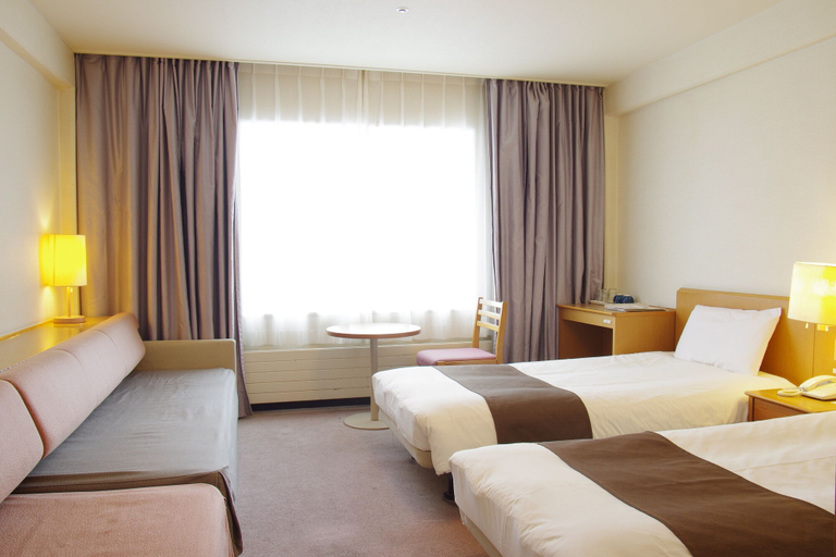 Bedroom 2, Manza Kogen Hotel, Tsumagoi