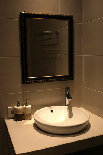 Bathroom 5, Suparsa's Home Stay, Gianyar