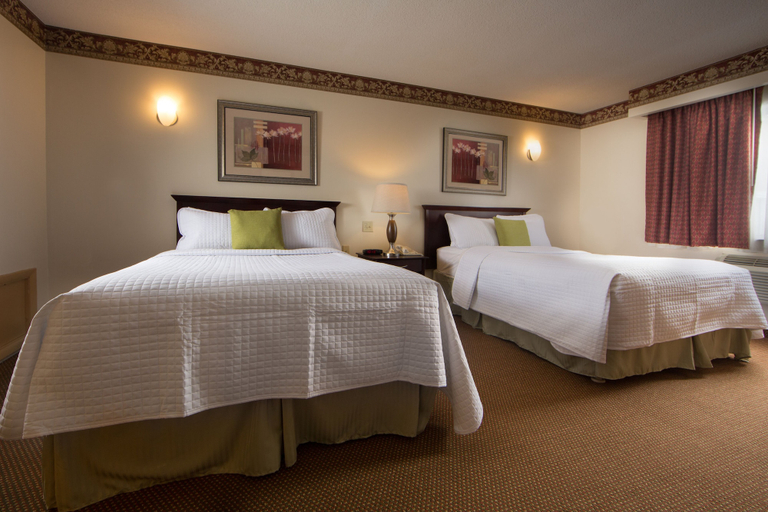 Bedroom 4, Villa Roma Resort and Conference Center, Sullivan