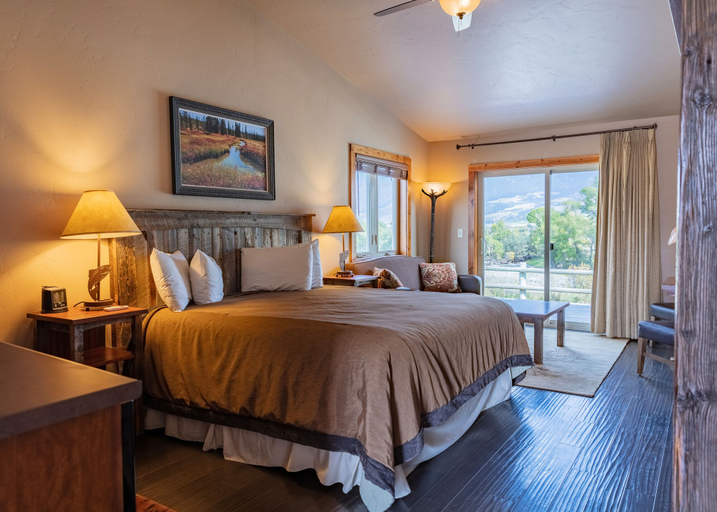 Bedroom 3, Yellowstone Valley Lodge, an Ascend Collection Hotel, Park