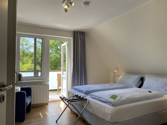 Bedroom 3, Hotel garni DünenNest, Nordfriesland