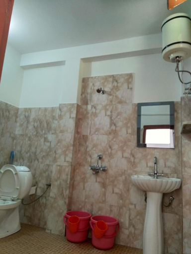Bathroom 4, StayApart - Maa Anadmayee Guest House, Almora