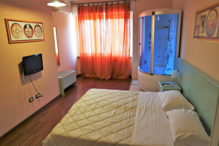 Bedroom 3, Bosa Guest House, Oristano