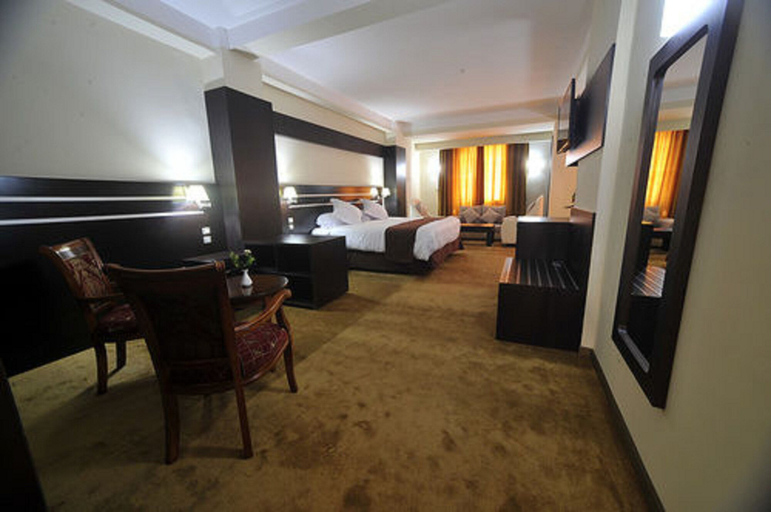 Bedroom 2, Numidien Hotel, Dar El Beida