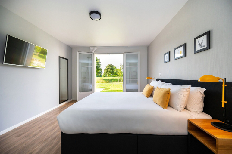 Bedroom 3, Staycity Aparthotels, Near Disneyland® Paris, Seine-et-Marne