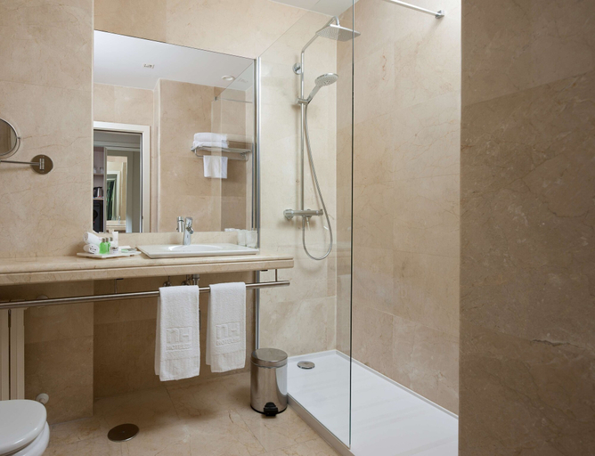 Bathroom 5, NH Collection Madrid Abascal, Madrid