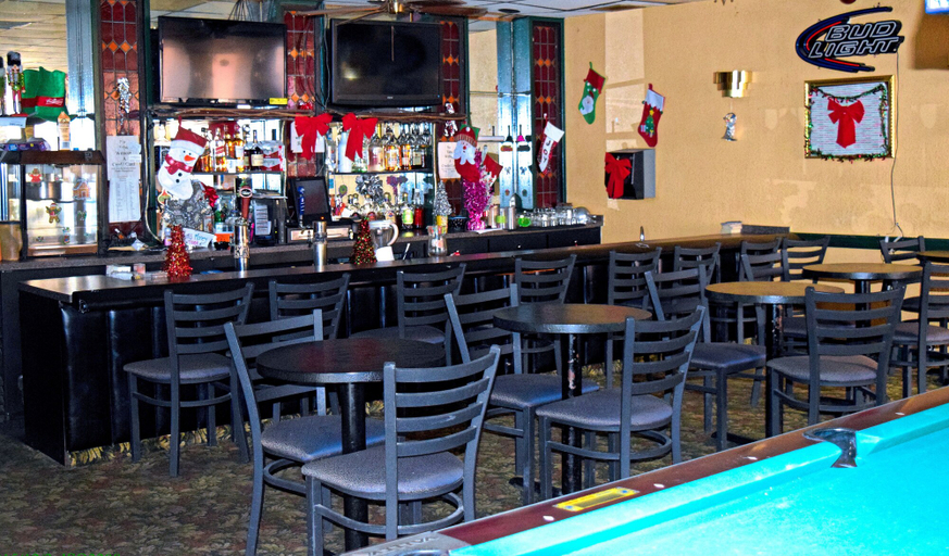 Food & Drinks 4, Stay Inn and Suites, Polk