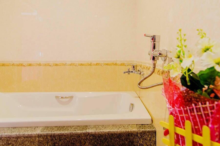 Bathroom 5, Phaithong Sotel Resort, Phuket Island