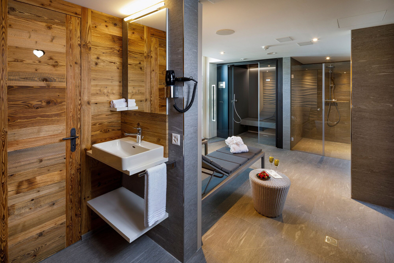 Bathroom 5, Hotel Allegra Lodge, Bülach