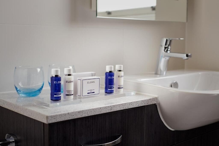 Bathroom 4, The Westbourne Hyde Park, London