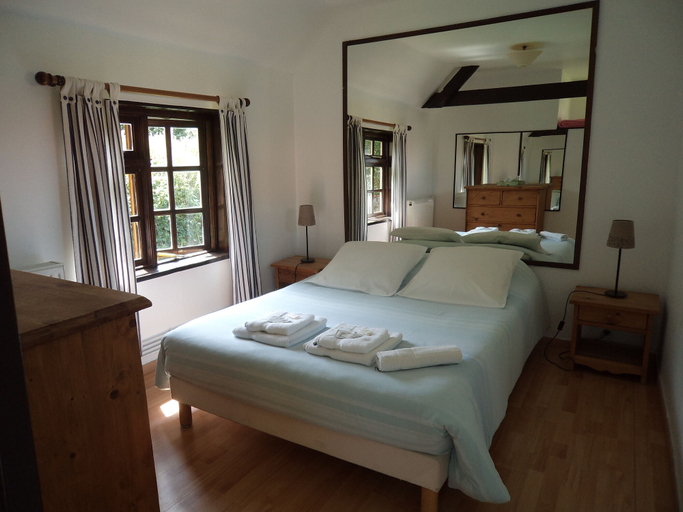 Bedroom 2, Auberge du Moulin d'Audenfort Guest House, Pas-de-Calais