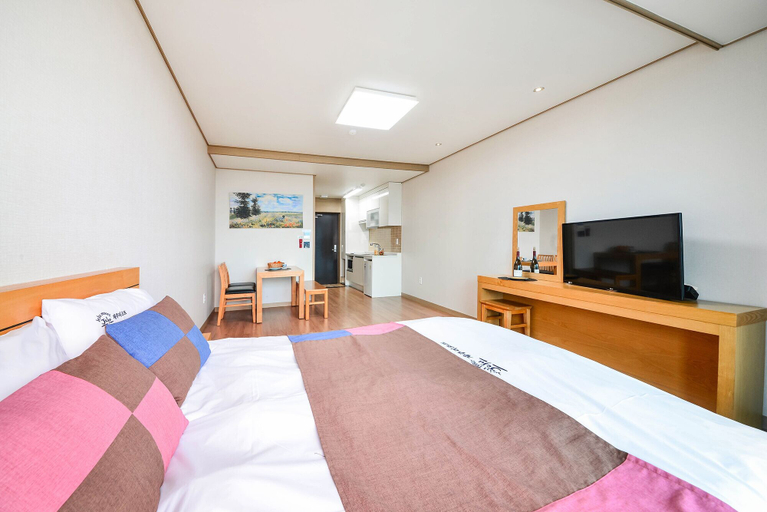 Bedroom 3, Jeju Resort, Jeju