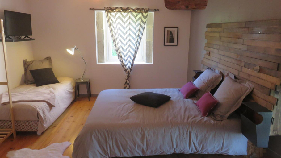 Bedroom 4, A la belle histoire, Drôme