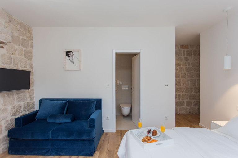 Bedroom 2, Bifora Heritage Hotel, Trogir