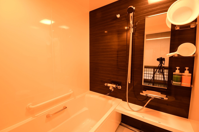 Bathroom 5, Jokiin, Kōya