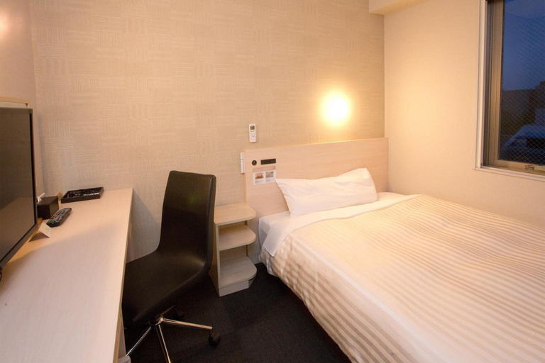 Bedroom 4, Super Hotel Miyazaki, Miyazaki