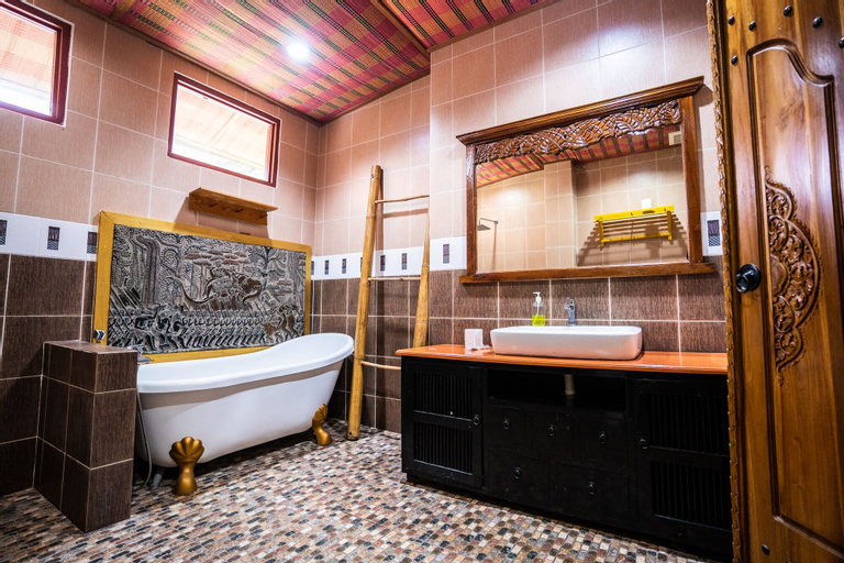 Bedroom 5, Lost Paradise Resort, Penang Island