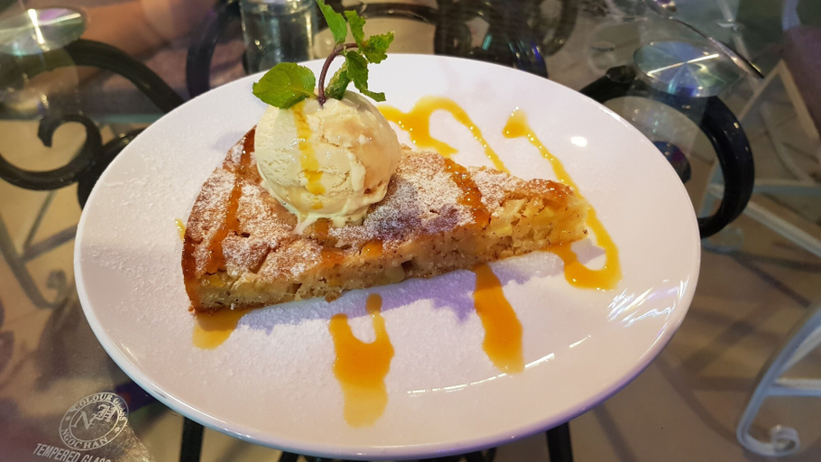 Food & Drinks, Kosmos Apart Hotel, Phú Quốc