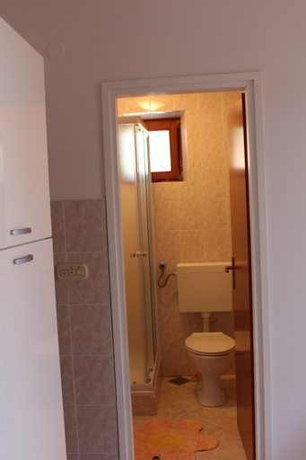 Bathroom 3, Apartmani Vrankovic, Jelsa