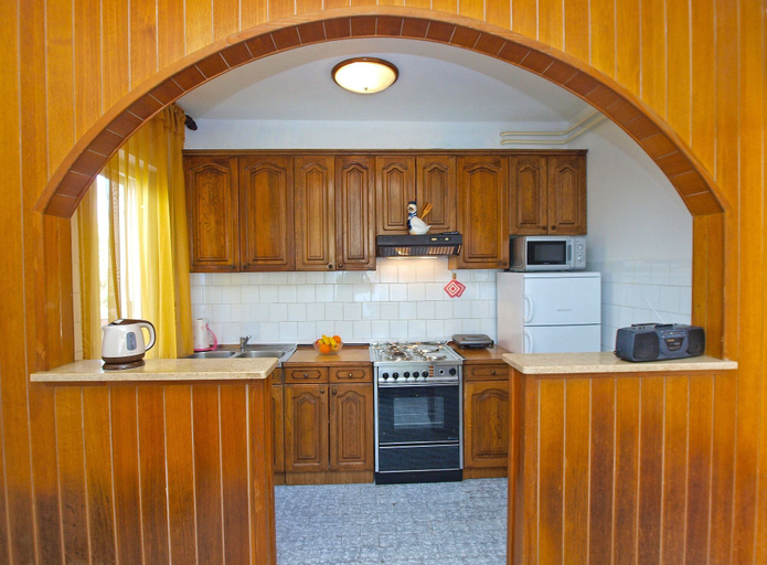 Others 5, Apartment 1341, Pula