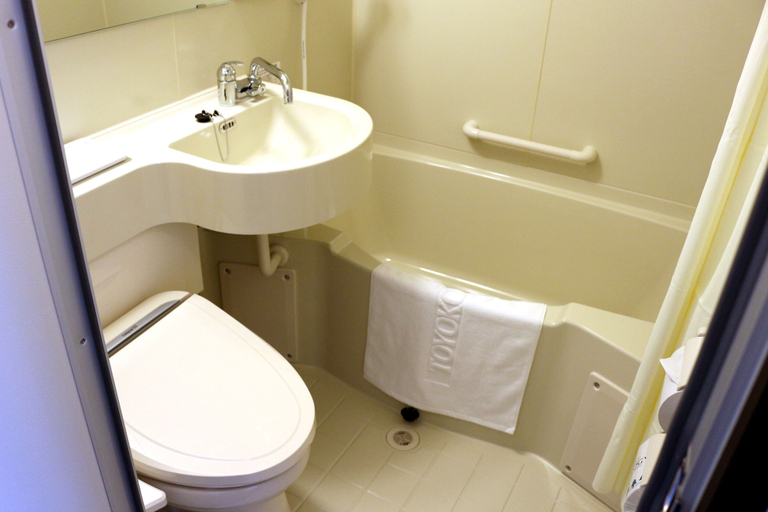 Bathroom 3, Toyoko Inn Utsunomiya Ekimae No.2, Utsunomiya