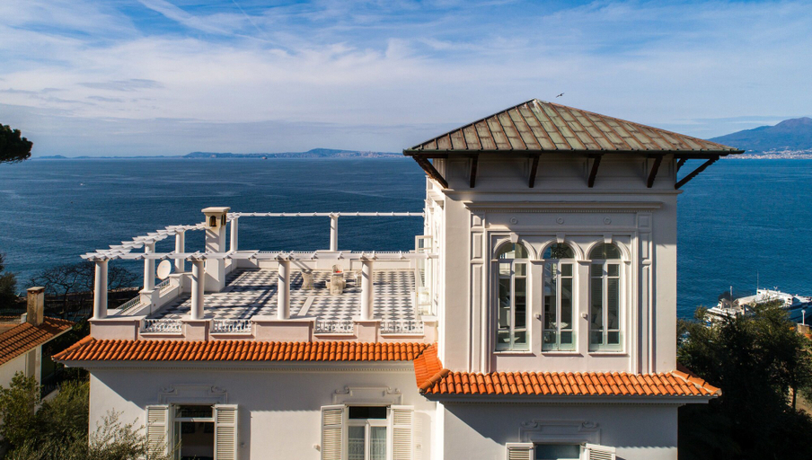 Exterior & Views 2, Villa Silvana Relais, Napoli