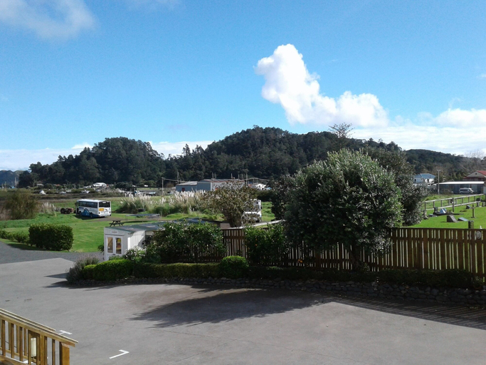 Others 4, Abbey Court Motel, Thames-Coromandel