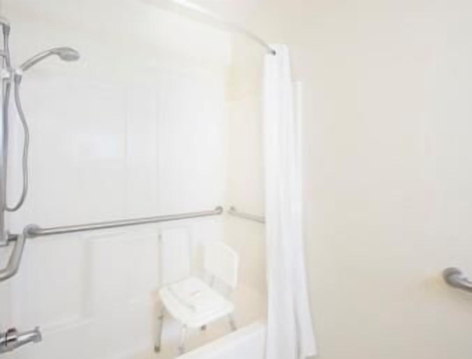 Bathroom 4, Super 8 by Wyndham Yuma, Yuma