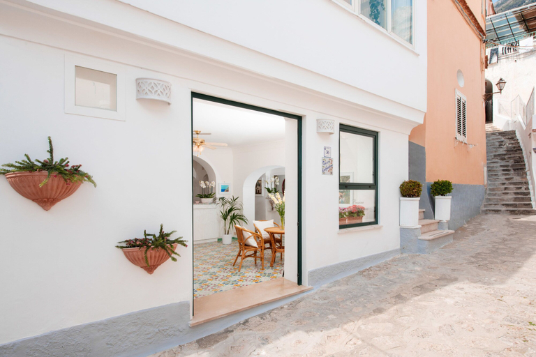 Exterior & Views 2, Casa Guadagno, Salerno