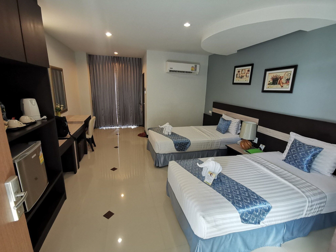 Bedroom 3, The Centris Hotel Phatthalung, Muang Phatthalung