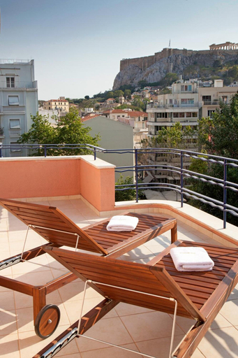 Others 5, Metropolis Hotel, Attica