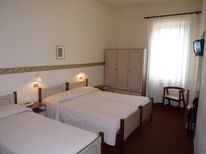 Bedroom 3, Hotel Giardinetto, Ancona