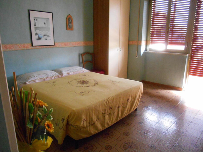 Bedroom 4, BB Fly and Beach, Rome