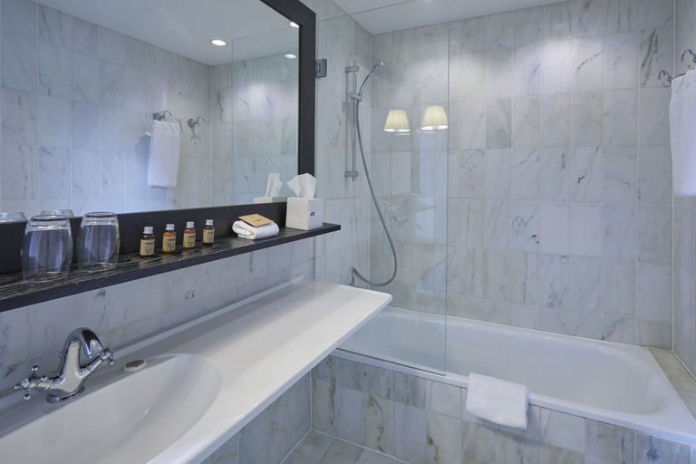 Bathroom 4, First Hotel Grand Odense, Odense