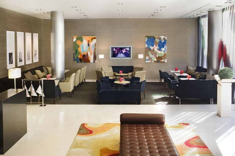 Others 4, Hotel Conqueridor, Valencia