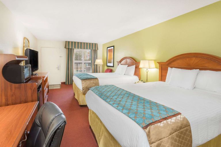 Bedroom 3, Baymont by Wyndham Orangeburg North, Orangeburg