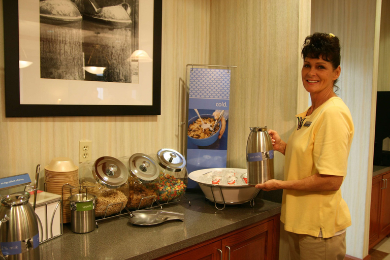 Food & Drinks 4, Hampton Inn Lebanon, Marion