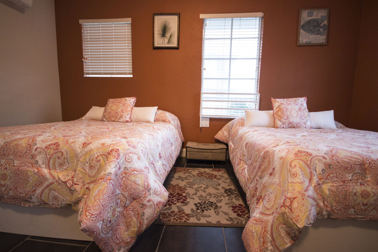 Bedroom 3, Beds n' Drinks Hostel, Miami-Dade