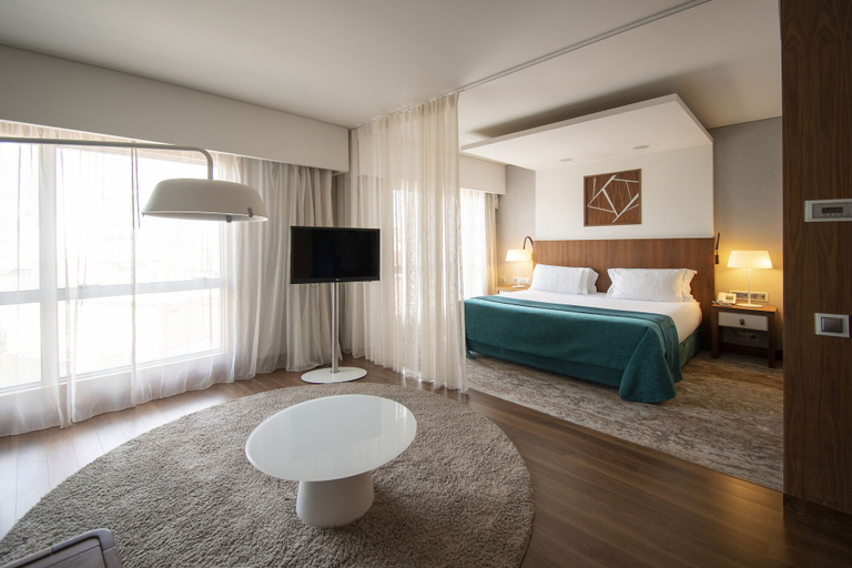 Bedroom 3, EPIC SANA Lisboa Hotel, Lisbon