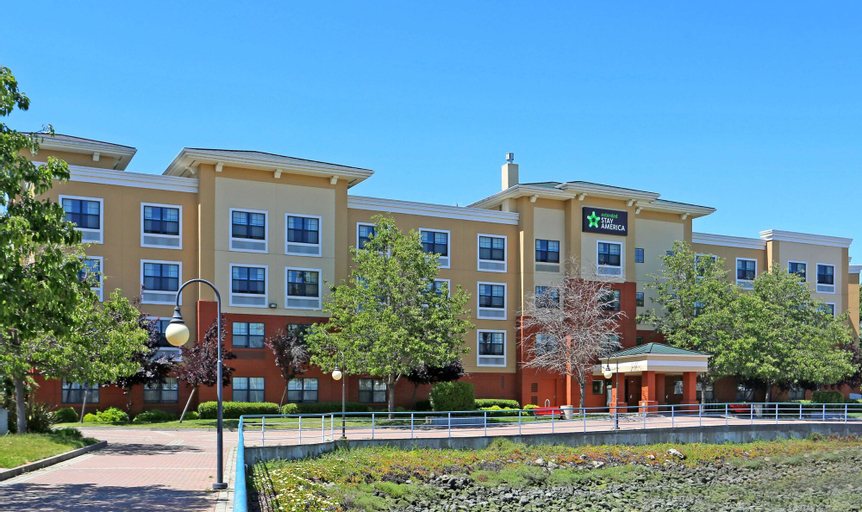 Exterior & Views 1, Extended Stay America Premier Suites Oakland Alameda, Alameda