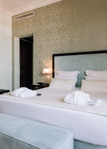 Bedroom 3, Hotel Inglaterra, Cascais