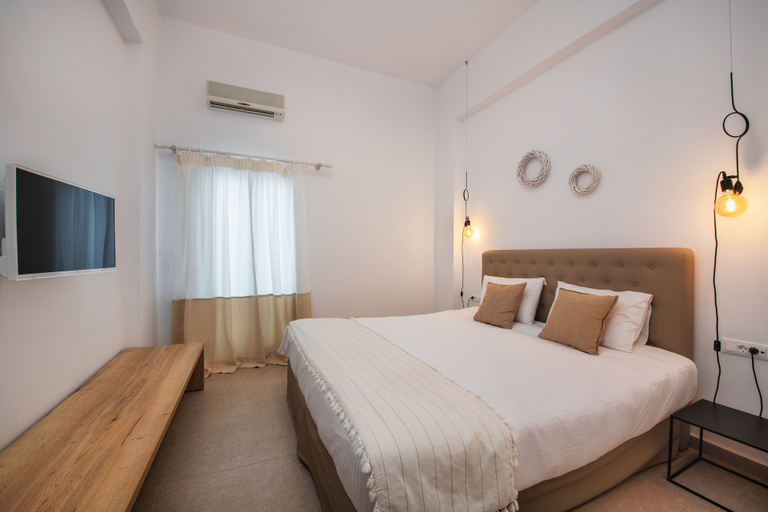 Bedroom 3, Hotel Eucalyptus, South Aegean