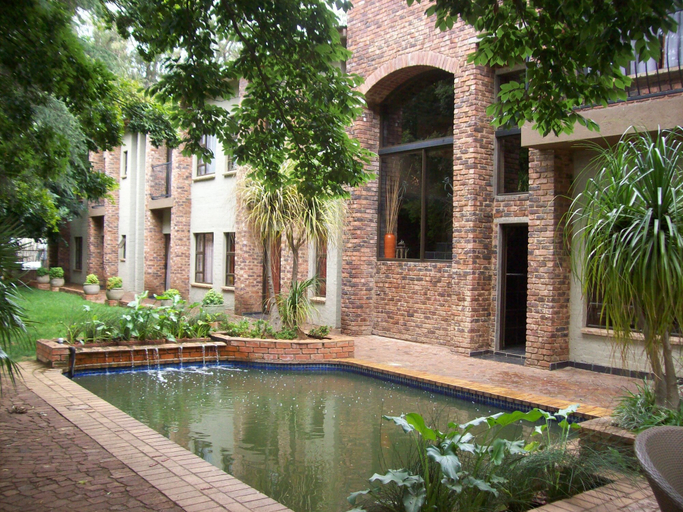 Sport & Beauty 5, 24 Onvrey Guest House, Ekurhuleni