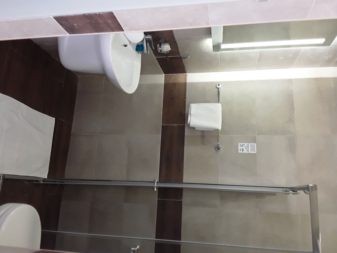 Bathroom 3, The Buccaneers Boutique Guest House, Saint Paul's Bay