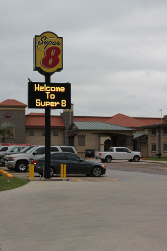Exterior & Views 2, Super 8 by Wyndham Beaumont I-10 South/College St, Jefferson
